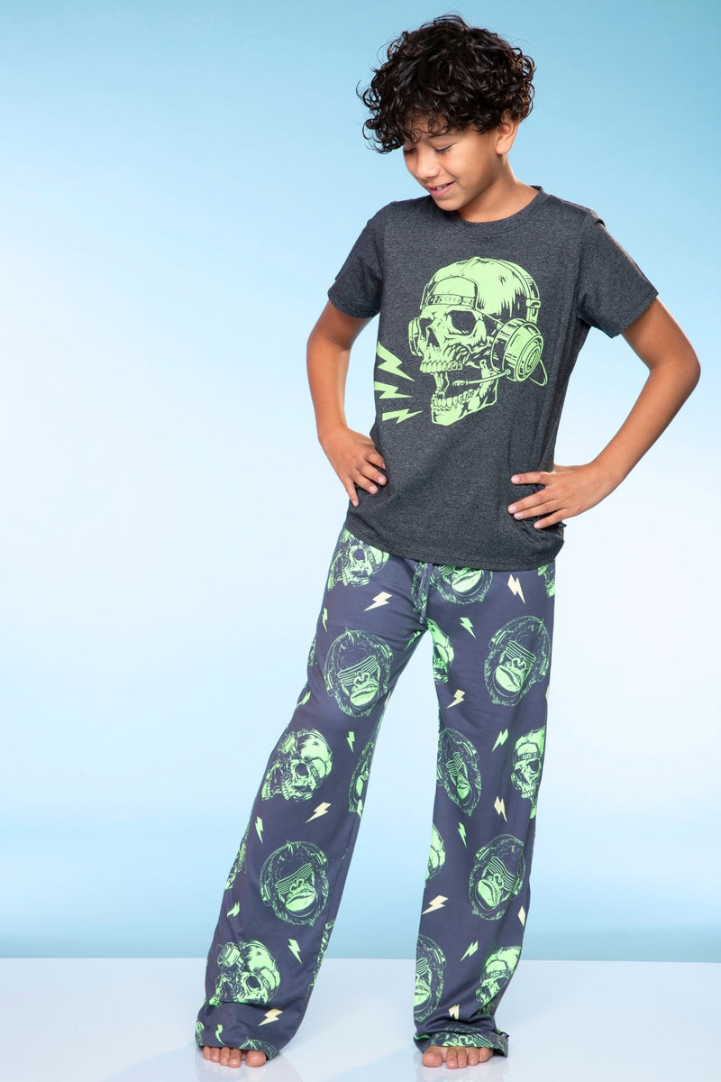 Triblend Graphic Tee & Simply Soft Karate Pant