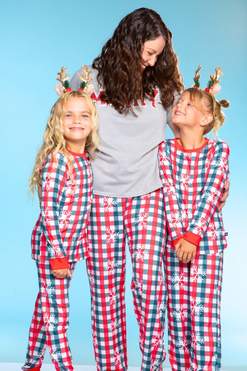 Women's Triblend Tee & Simply Soft Karate Pant