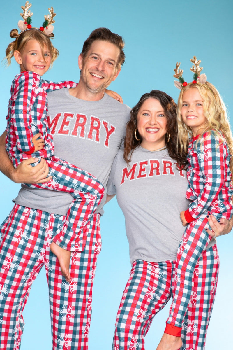 Men's Triblend Tee & Simply Soft Karate Pant